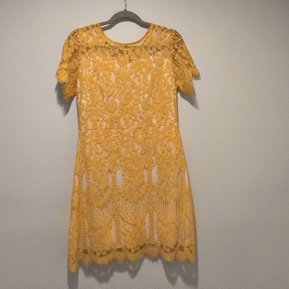 MSLG  Yellow Dress  Floral Lace  Size L